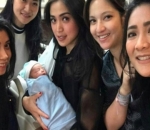 Jessica Iskandar Bersama Magika dan Girl Squad